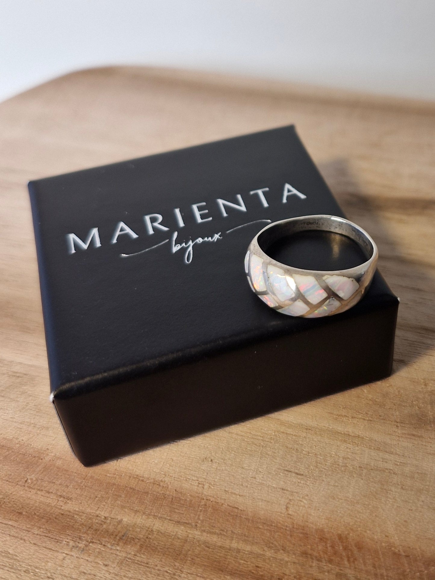 Bague Nayeli blanche